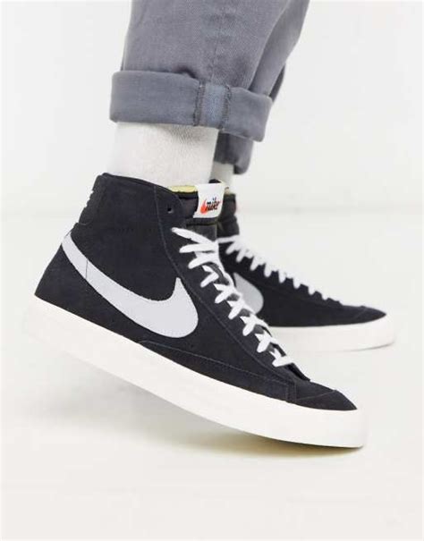 schwarze blazer nike